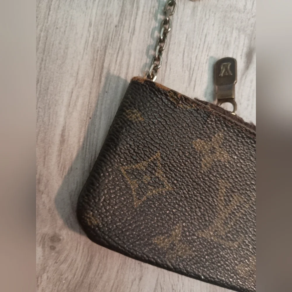 Louis Vuitton Monogram Pochette Cles Coin Case Vintage